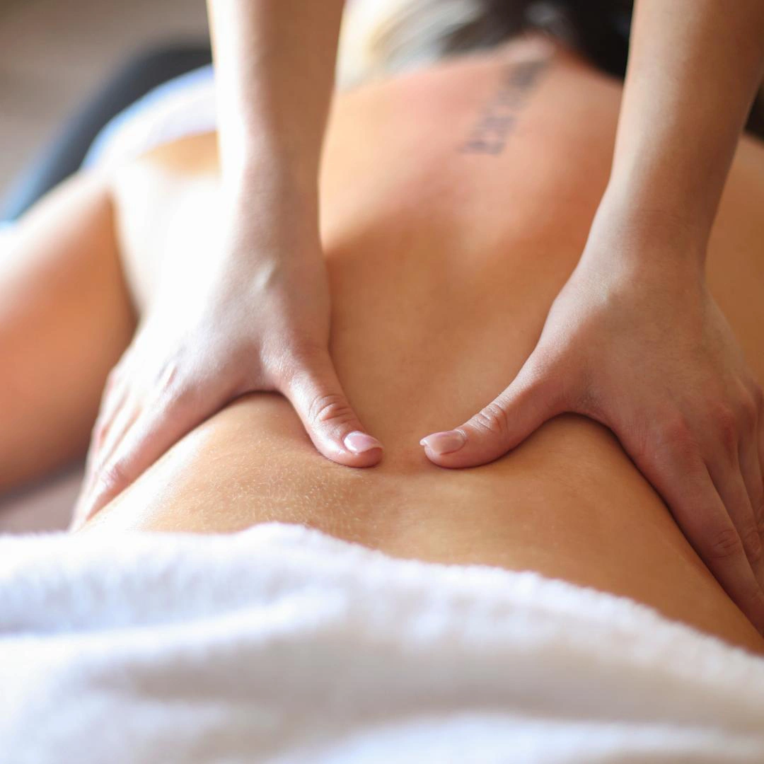 Sessão de massagem relaxante em Ipanema para alívio do estresse e relaxamento muscular